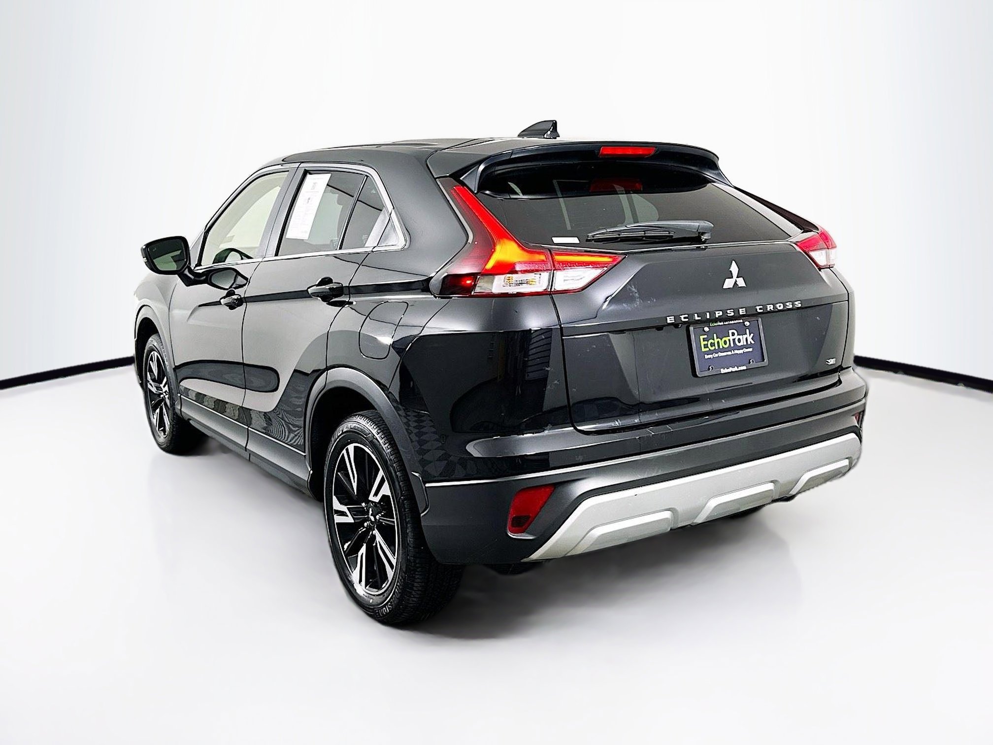 Used 2025 Mitsubishi Eclipse Cross SE AWD/4WD image 5