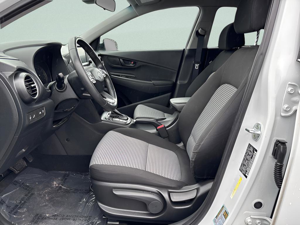 Used 2021 Hyundai Kona SEL w/ Cargo Package image 10