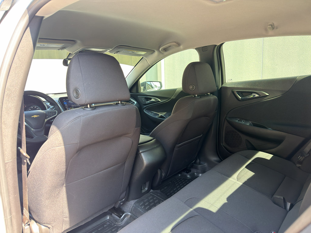 Used 2023 Chevrolet Malibu LS FWD image 13