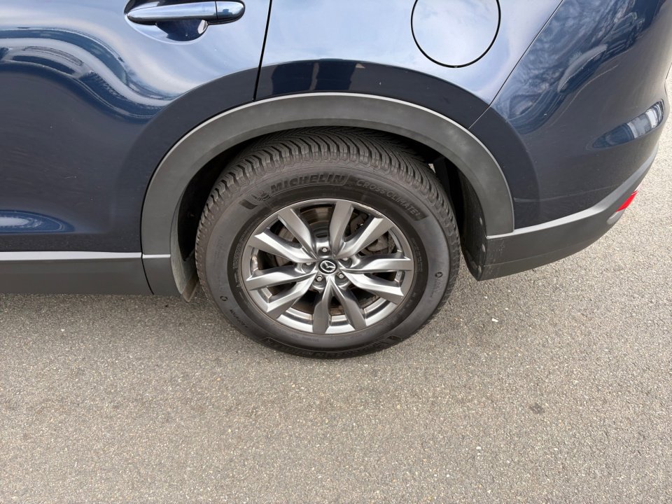 Used 2018 MAZDA CX-9 Sport image 22