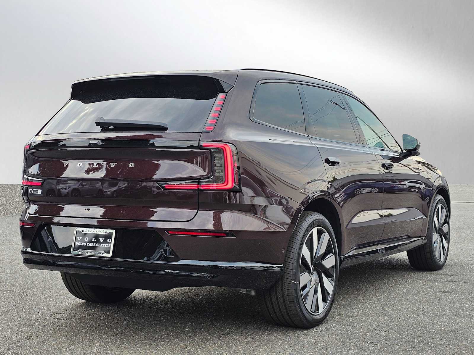 New 2025 Volvo EX90 Ultra w/ Protection Package Premier AWD/4WD image 7