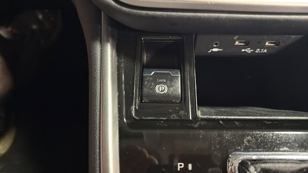 Used 2021 Subaru Outback Limited AWD/4WD image 28