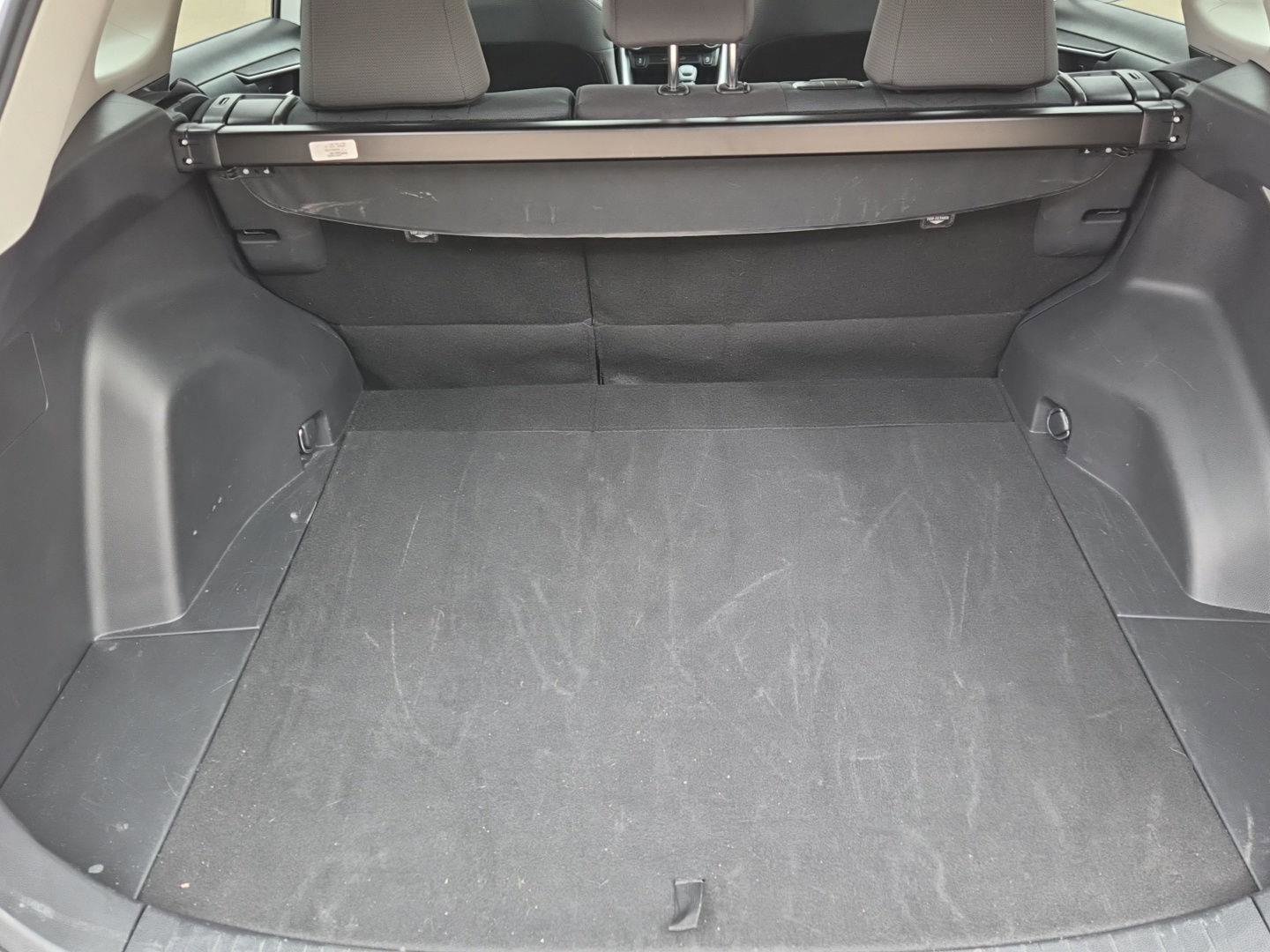 Used 2025 Toyota RAV4 XLE image 6