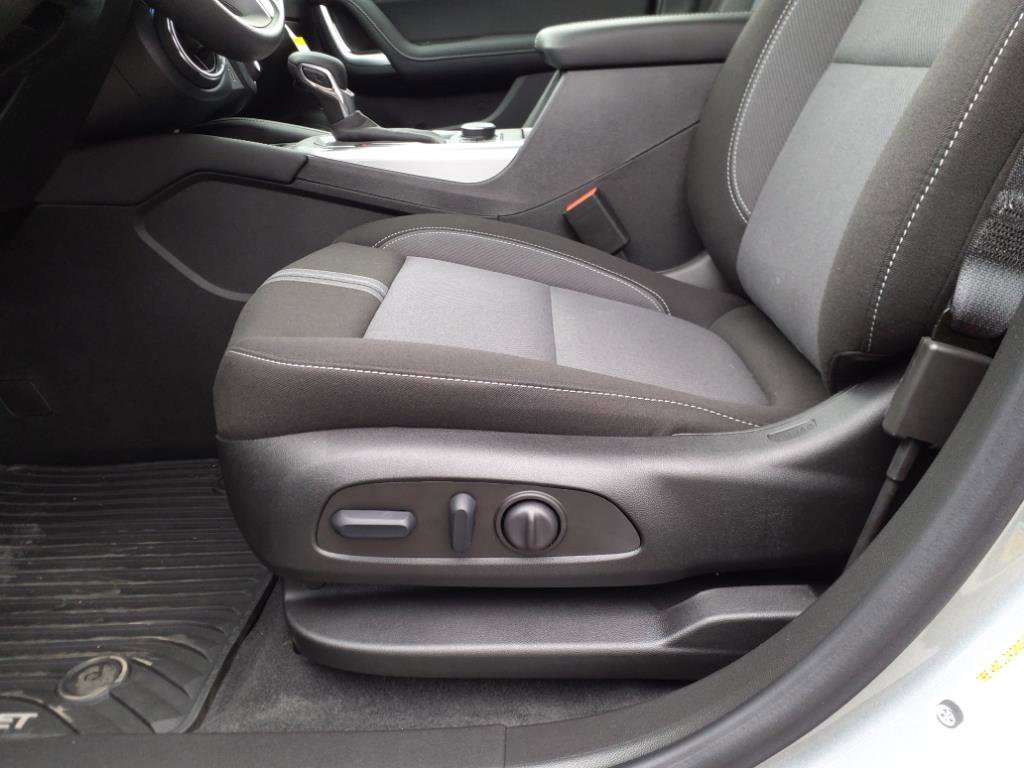 New 2025 Chevrolet Blazer LT w/ Convenience Package image 9