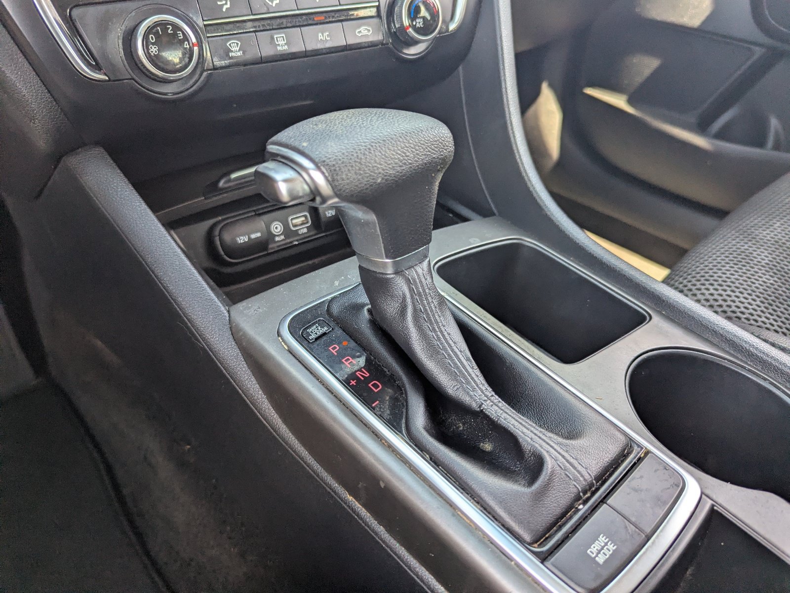 Used 2020 Kia Optima S FWD image 29