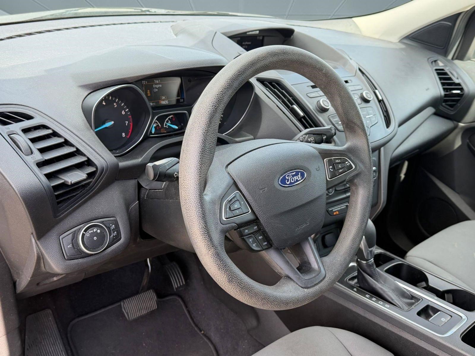 Used 2017 Ford Escape S image 4