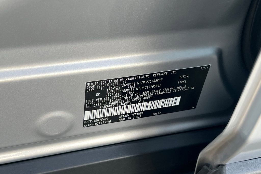 Certified 2025 Toyota RAV4 XLE image 31