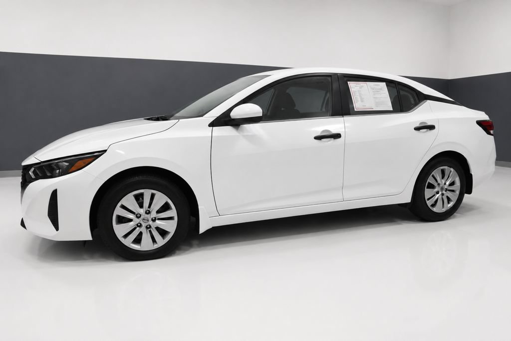 Certified 2025 Nissan Sentra S FWD image 2