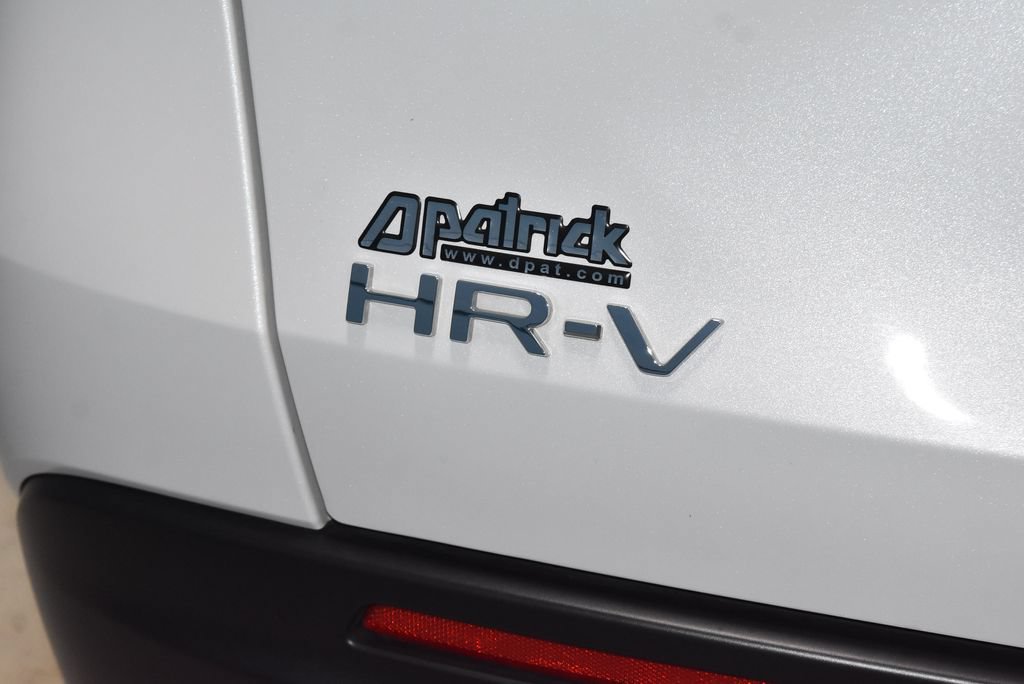 Used 2025 Honda HR-V Sport image 30