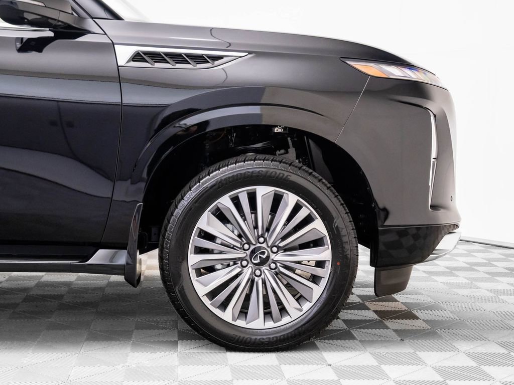Certified 2026 INFINITI QX80 Luxe w/ Cargo Package AWD/4WD image 31