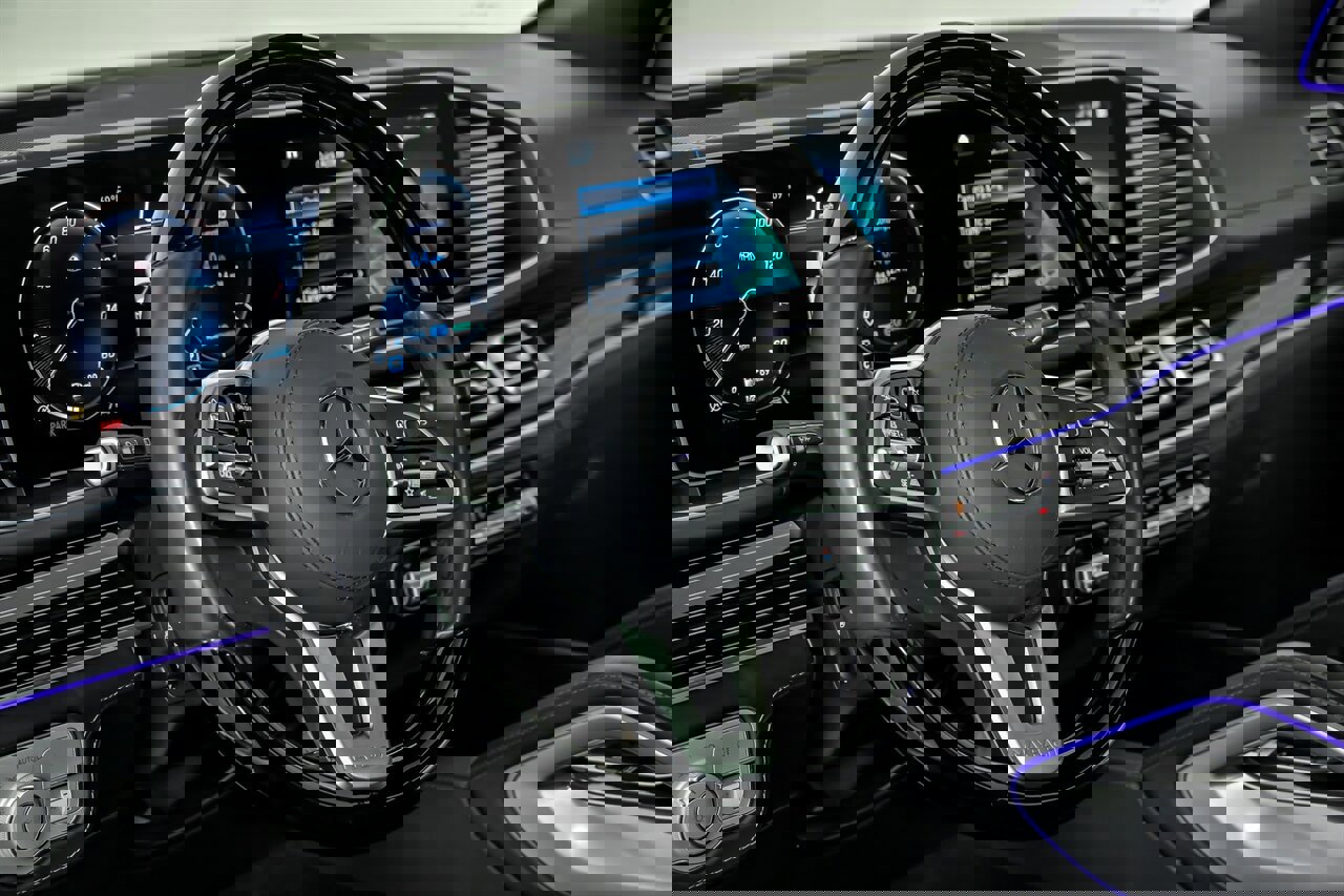 Used 2023 Mercedes-Benz Maybach GLS 600 4MATIC image 30