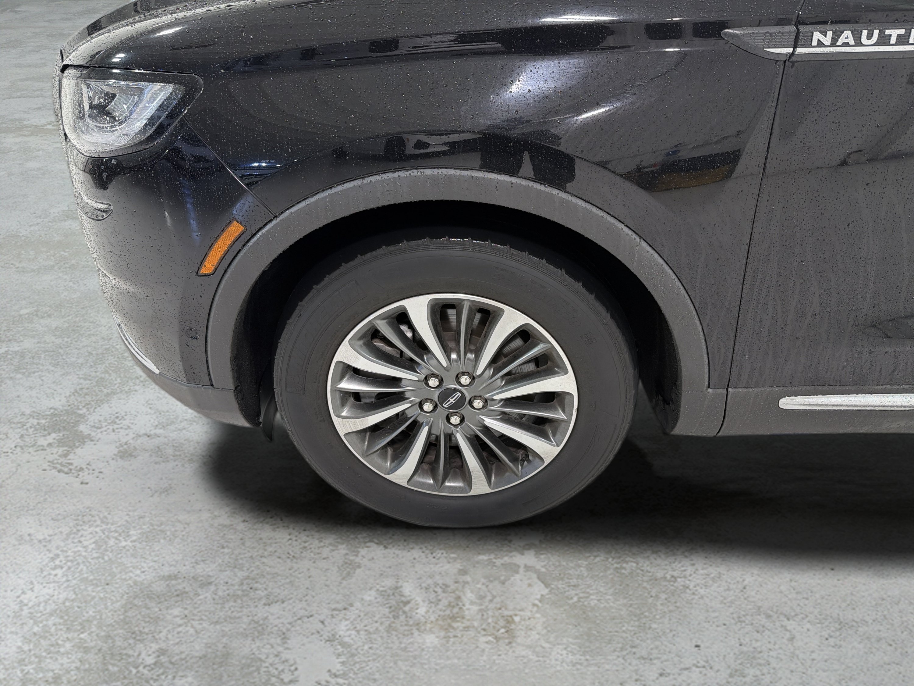 Used 2022 Lincoln Nautilus Reserve FWD image 20
