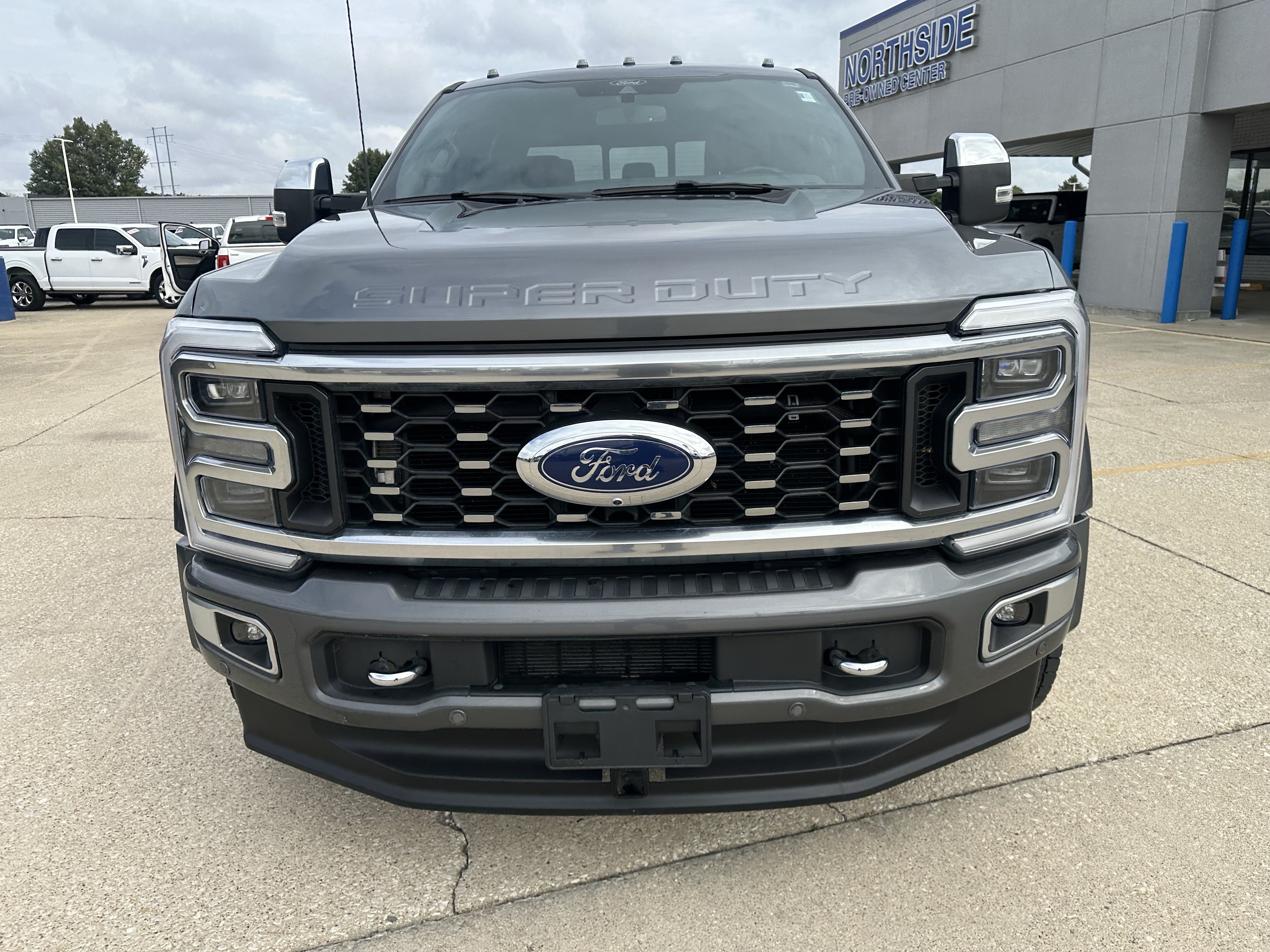 Used 2024 Ford F450 Platinum AWD/4WD image 28