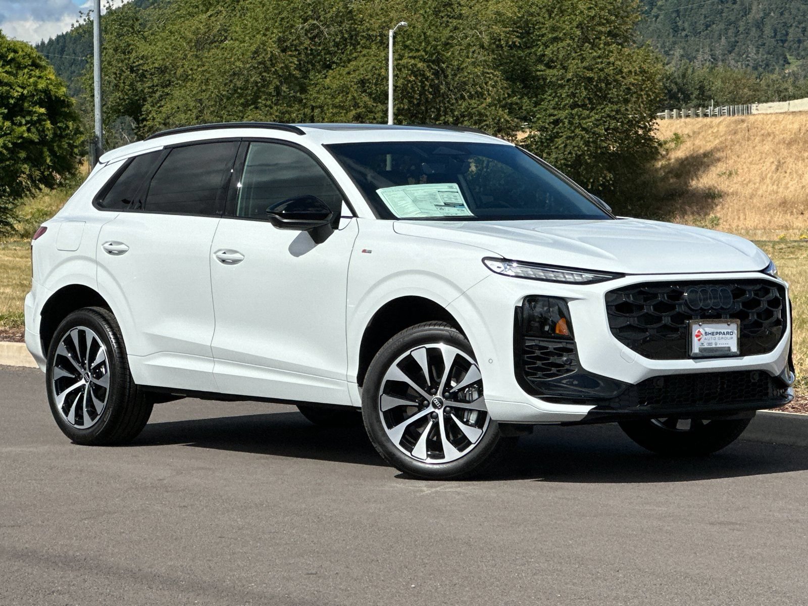 New 2026 Audi Q3 quattro 2.0T