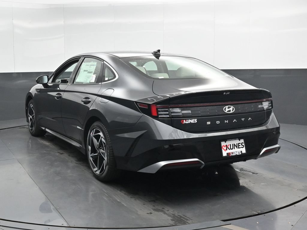 New 2026 Hyundai Sonata SEL FWD image 10