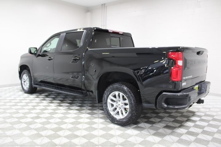 Used 2024 Chevrolet Silverado 1500 RST AWD/4WD image 9
