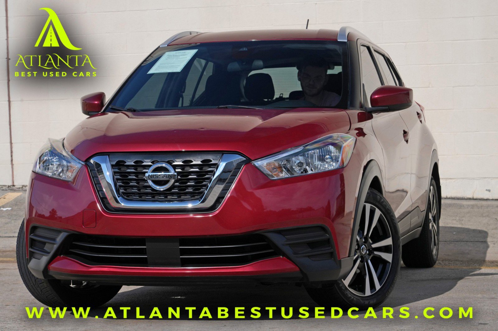 Used 2020 Nissan Kicks SV FWD image 1
