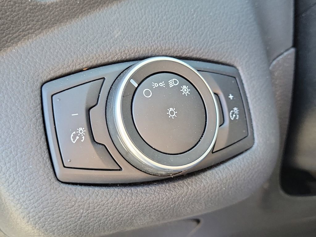 Used 2017 Ford C-MAX SE image 30