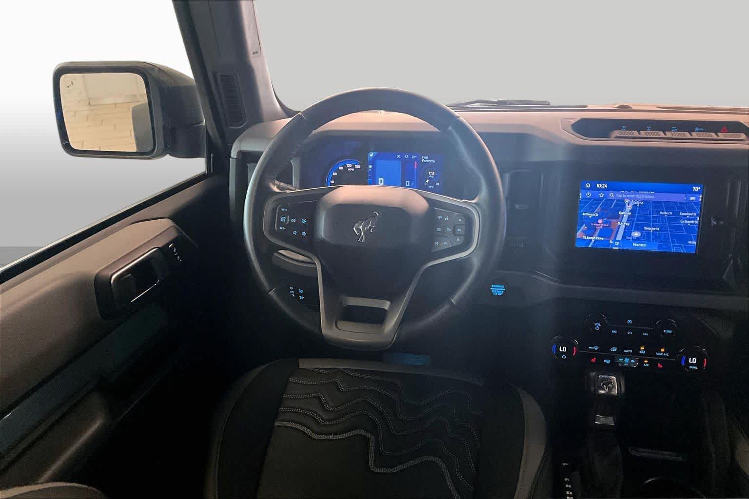 Used 2023 Ford Bronco Big Bend w/ Sasquatch Package AWD/4WD image 15