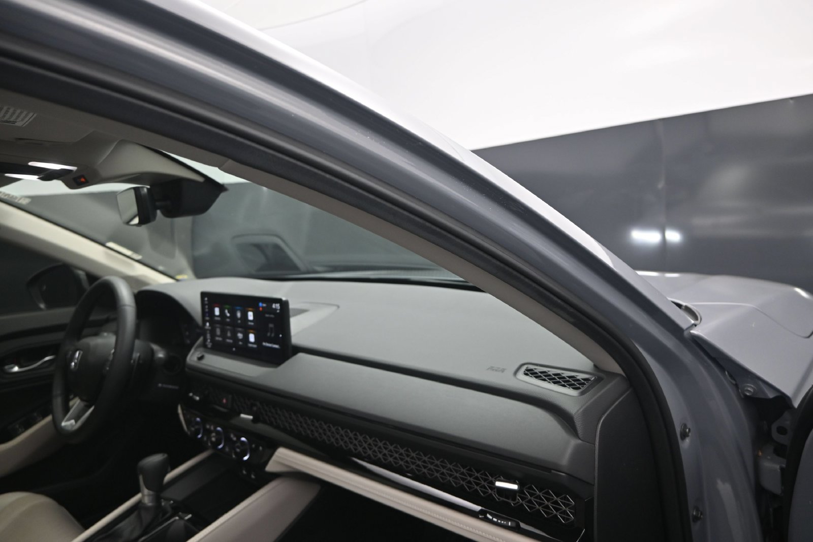 Used 2025 Honda Accord Touring image 24
