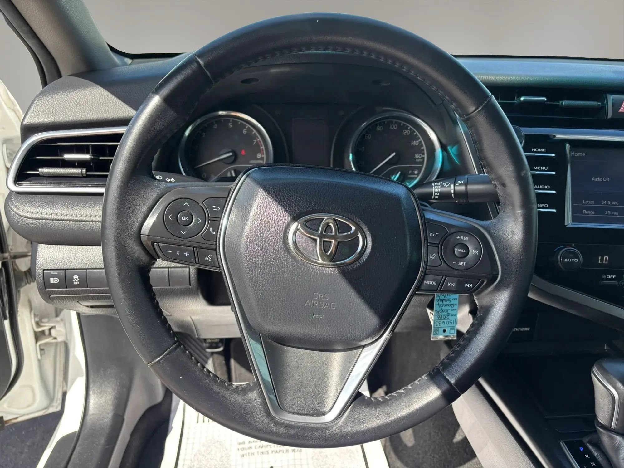 Used 2018 Toyota Camry SE FWD image 16