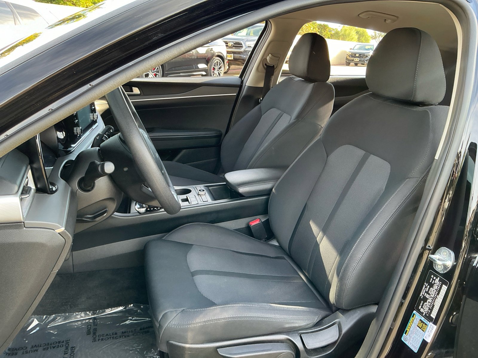 Used 2022 Kia K5 LX image 18