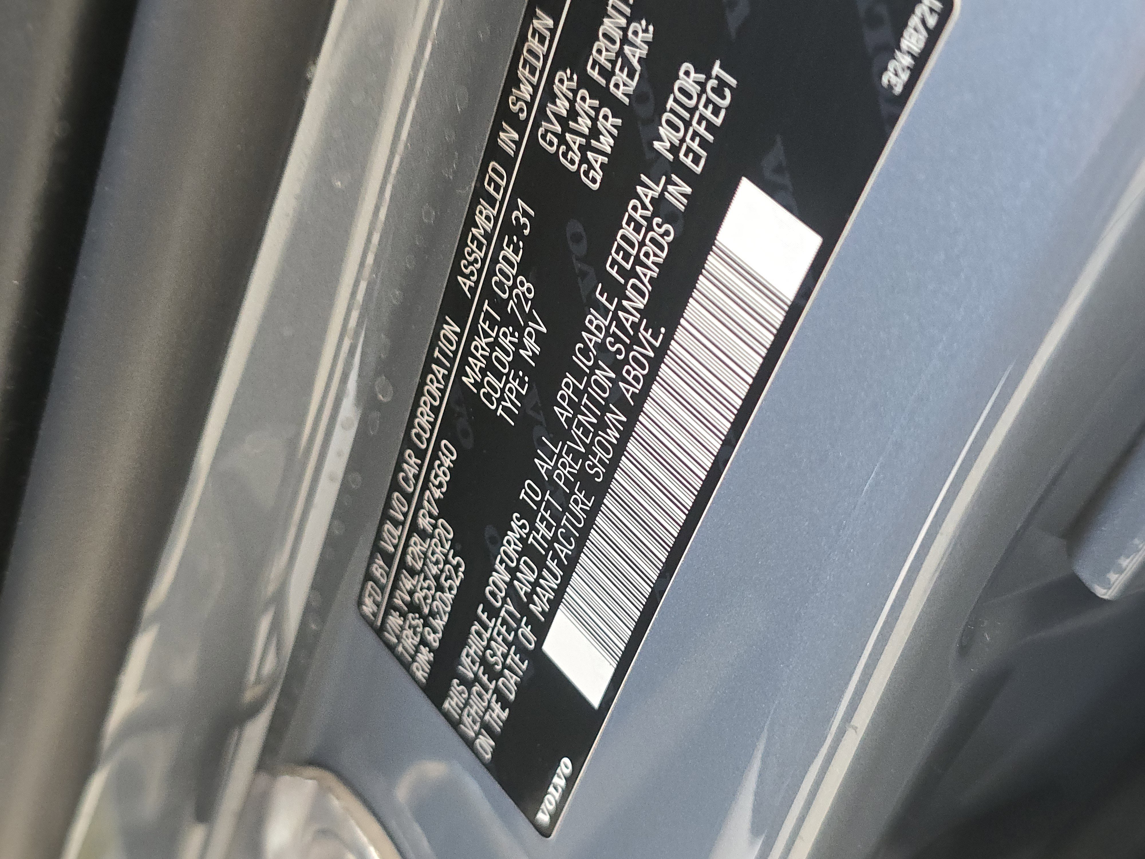 Used 2024 Volvo XC60 B5 Plus w/ Climate Package image 31