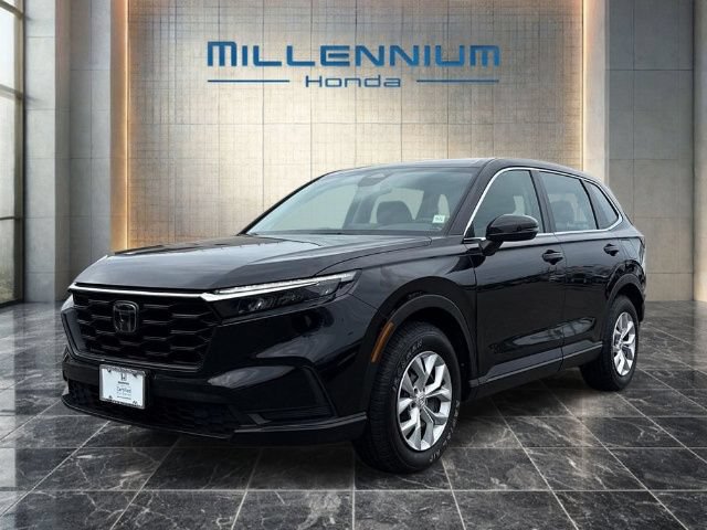 Used 2023 Honda CR-V LX image 1