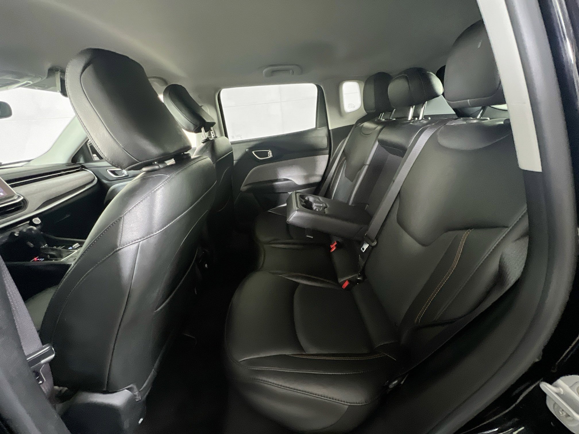 Used 2022 Jeep Compass Latitude image 23