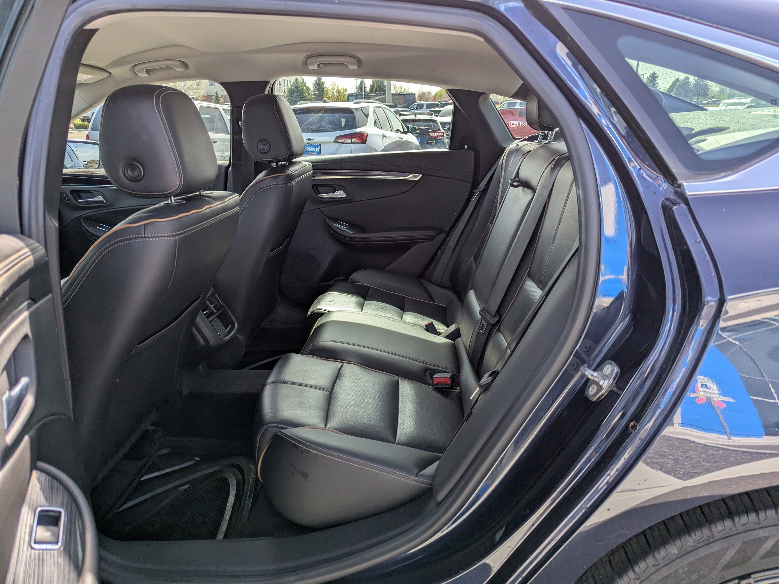 Used 2018 Chevrolet Impala Premier FWD image 29