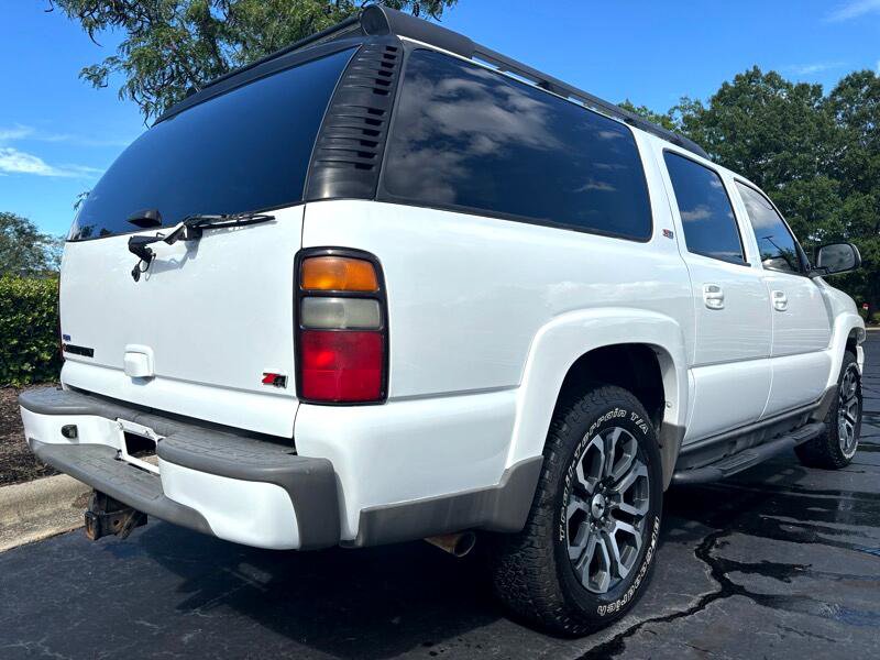 Used 2006 Chevrolet Suburban Z71 w/ Z71 Preferred Equipment Group image 12