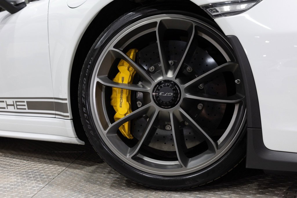 Used 2018 Porsche 911 GT3 image 8