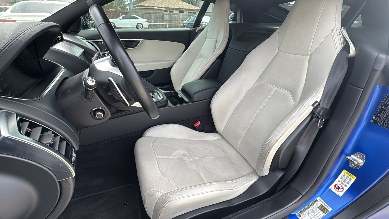 Used 2022 Jaguar F-TYPE Coupe image 14