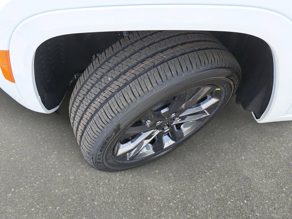 New 2026 Jeep Grand Cherokee L Limited image 34