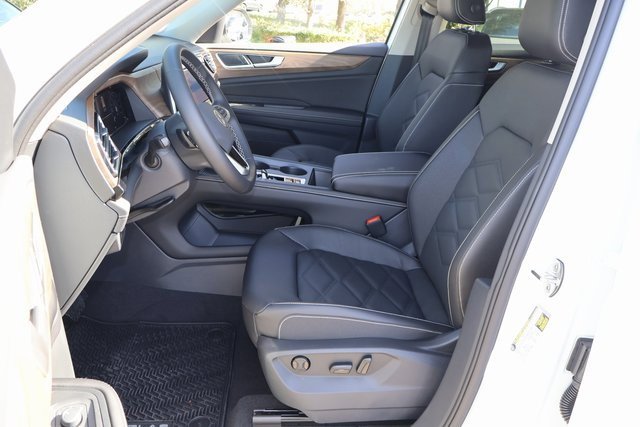 New 2026 Volkswagen Atlas SE image 12