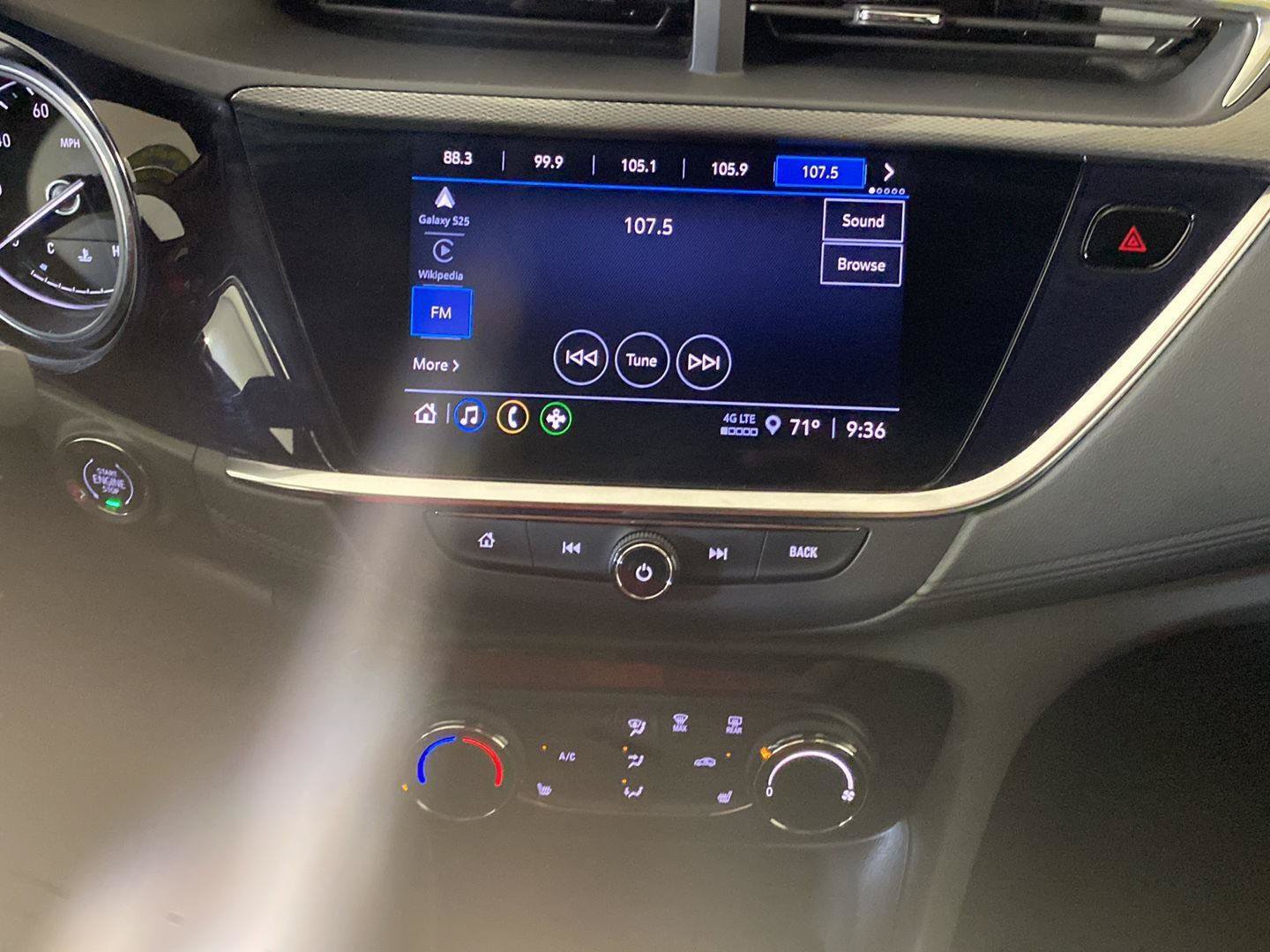 Used 2023 Buick Encore GX Preferred w/ Cold Weather Comfort Package FWD image 13