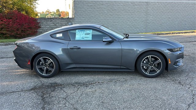 New 2025 Ford Mustang Coupe image 28