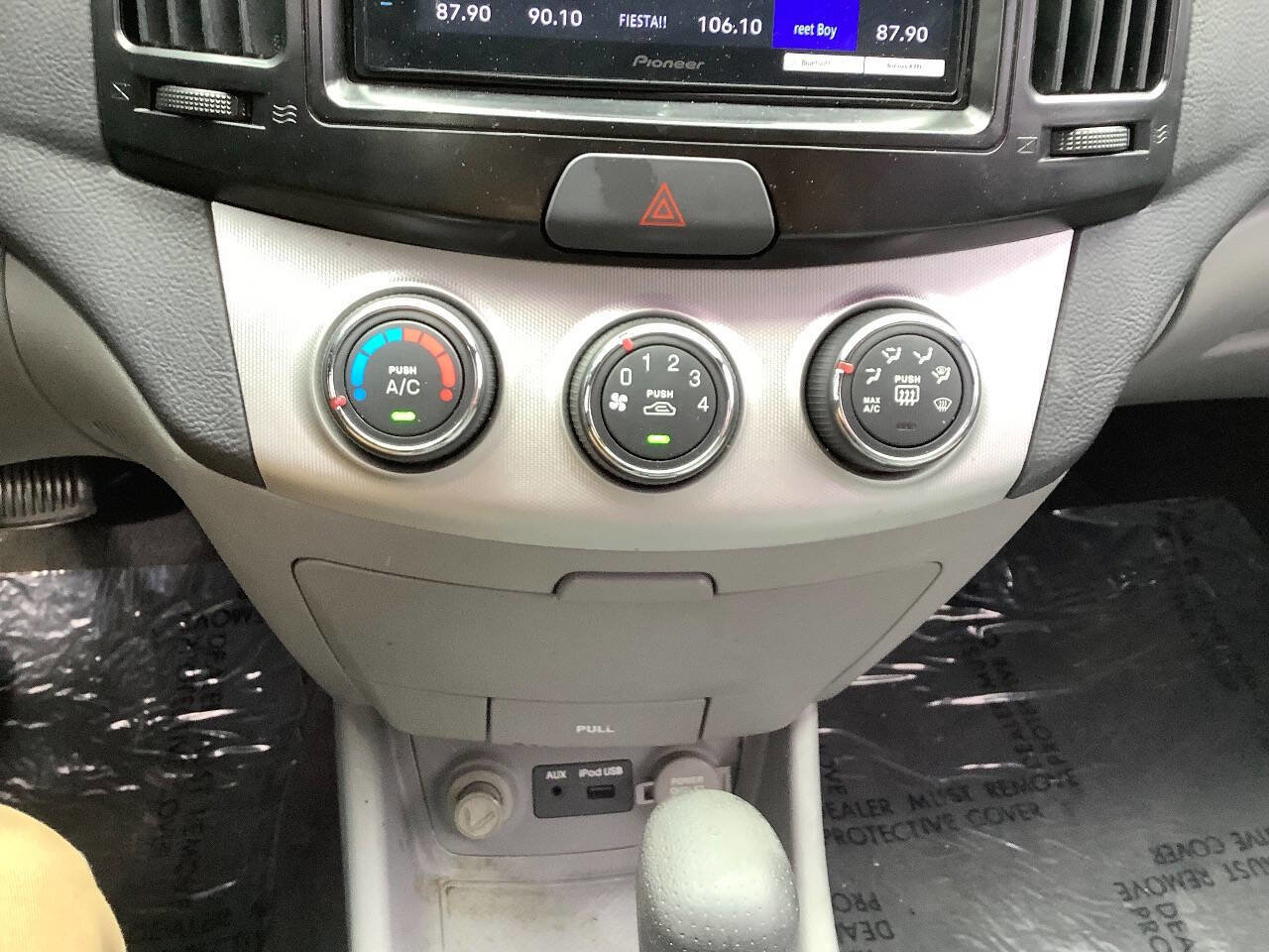 Used 2009 Hyundai Elantra GLS w/ Popular Equipment Pkg 2 FWD image 33