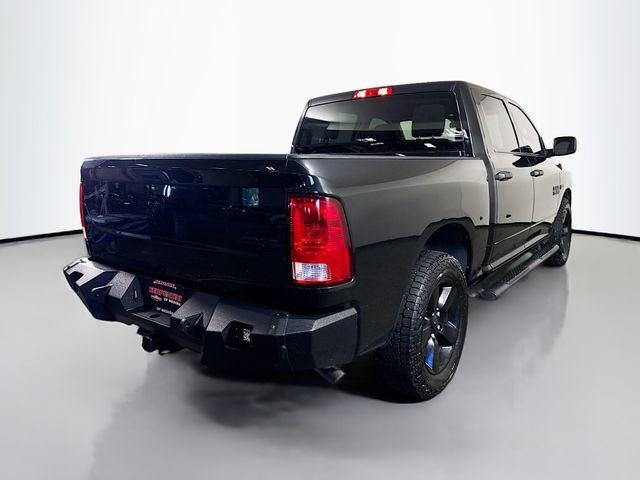 Used 2018 RAM 1500 Express w/ Black Ram 1500 Express Group AWD/4WD image 6