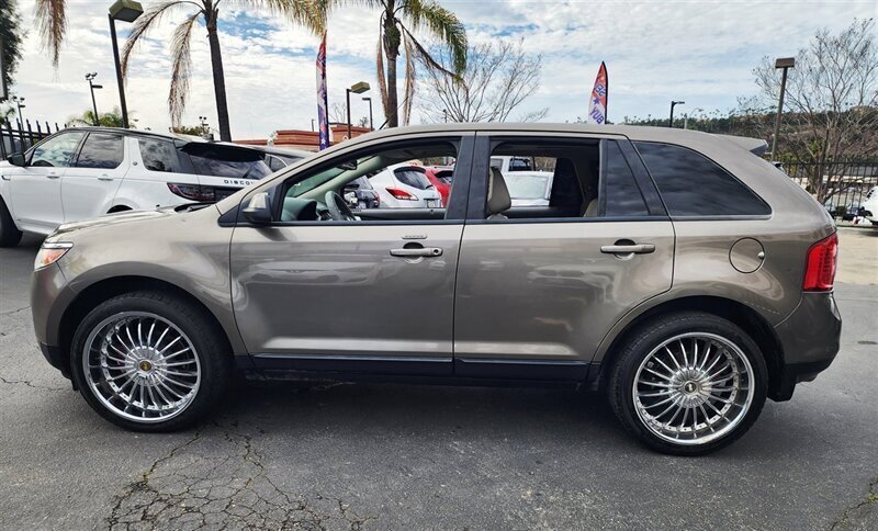 Used 2013 Ford Edge SEL FWD image 35