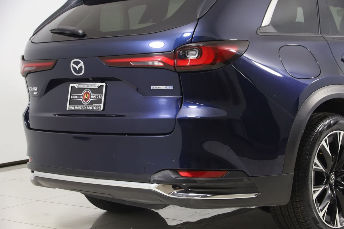 Used 2024 MAZDA CX-90 Plug-In Hybrid w/ Premium Plus AWD/4WD image 47