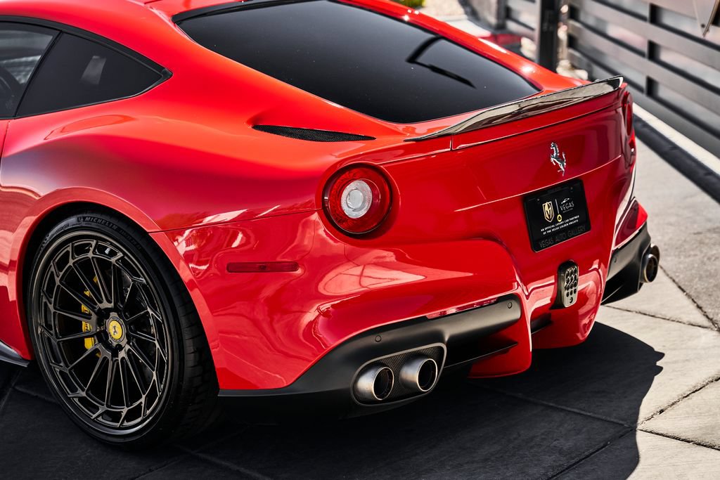 Used 2016 Ferrari F12 Berlinetta RWD image 12