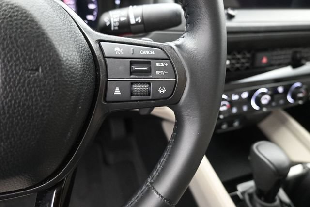 Certified 2024 Honda Accord EX-L image 6