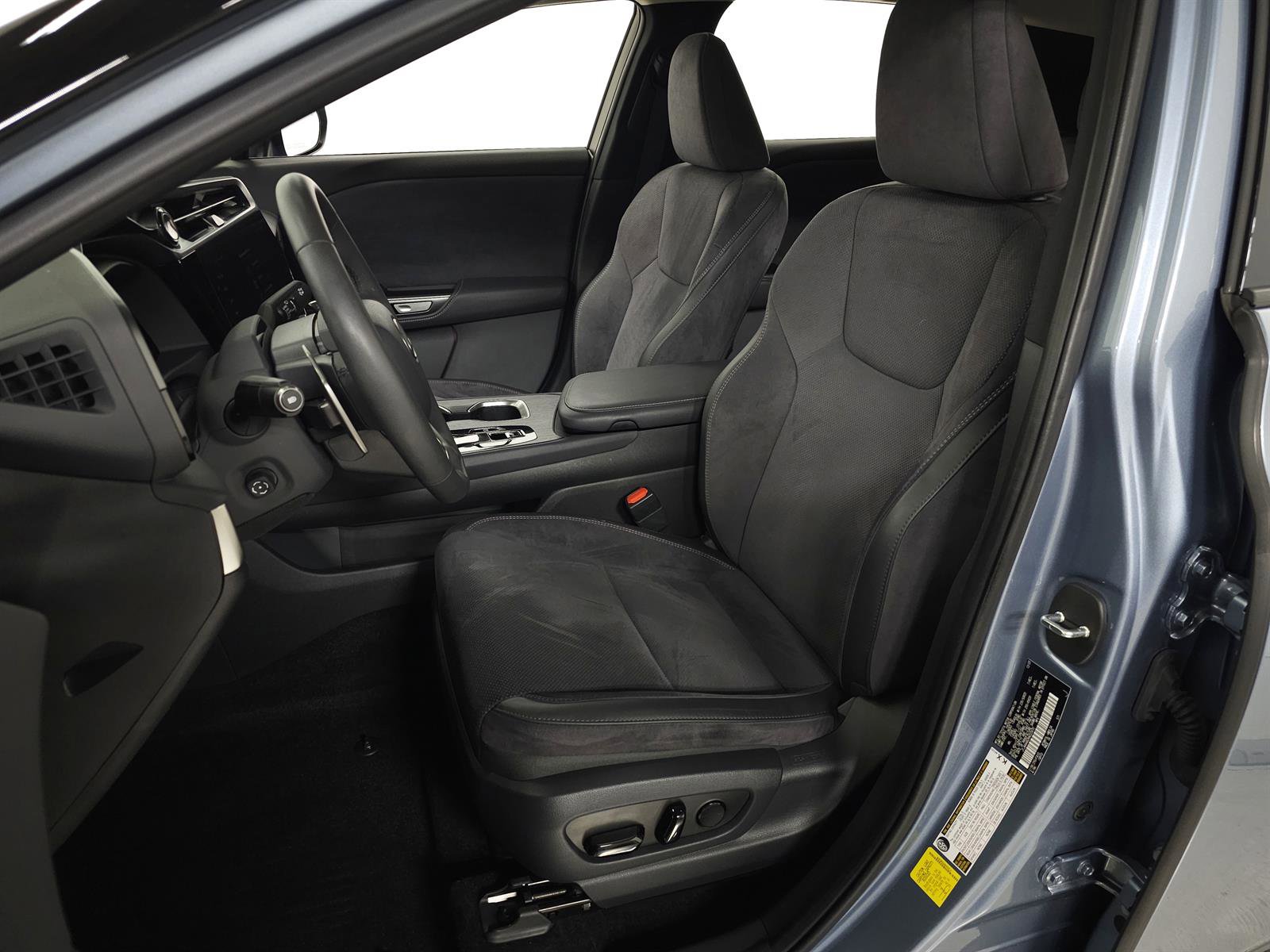 Certified 2024 Lexus RZ 450e Premium w/ Accessory Package (2T) image 15