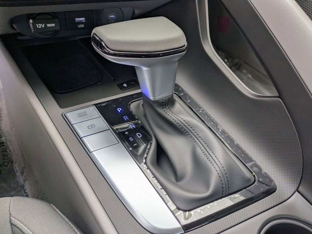 New 2025 Hyundai Elantra Sport image 26