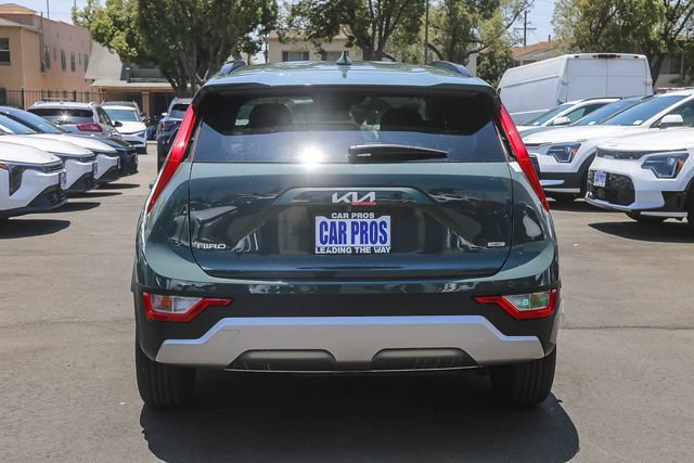 New 2026 Kia Niro EX FWD image 15