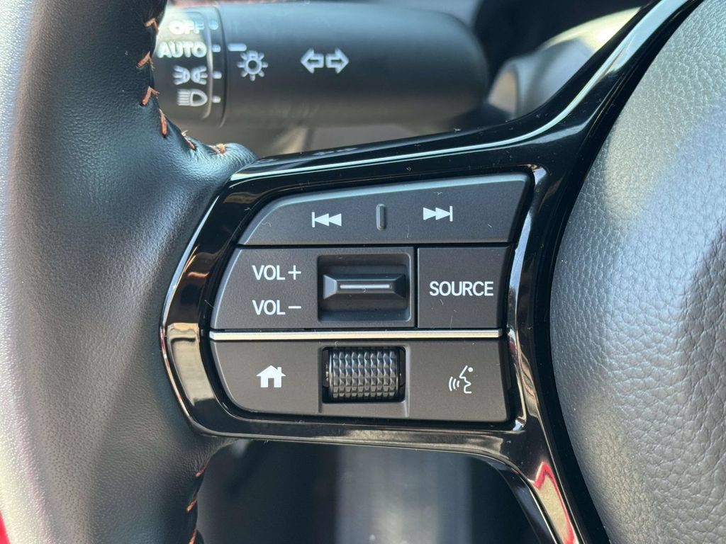 Certified 2025 Honda HR-V Sport image 16