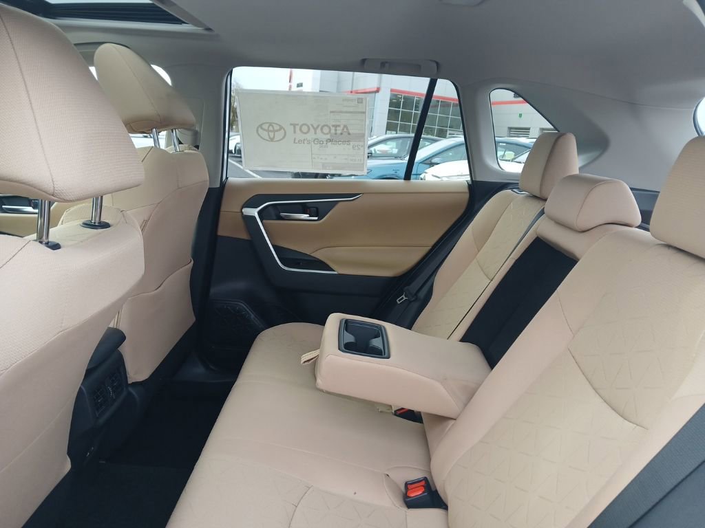 New 2025 Toyota RAV4 XLE image 9