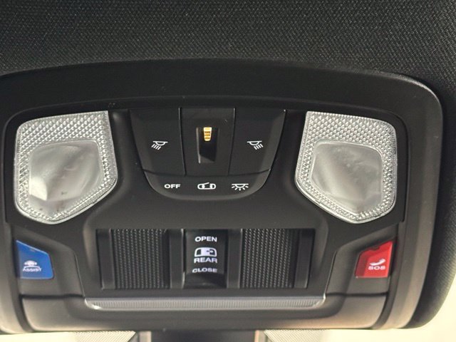 Used 2022 RAM 1500 Big Horn AWD/4WD image 18