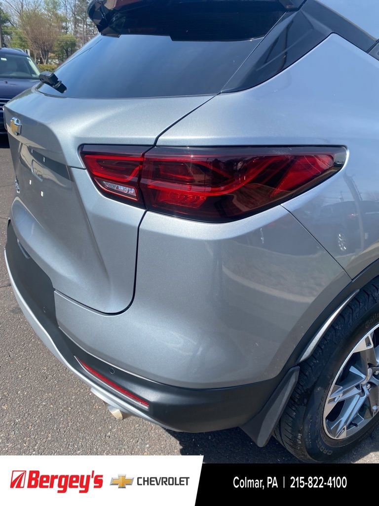 Certified 2024 Chevrolet Blazer LT w/ Convenience Package image 15